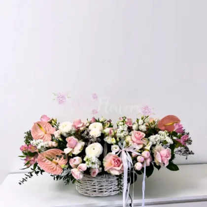 Цветы в корзину "Поляна цветов"